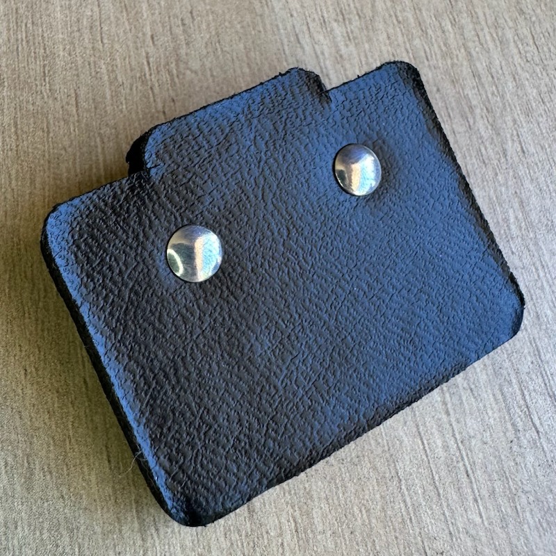 Brinco Mini Medalha